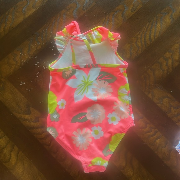 Girl’s Floral Swim Suit Top With Pink Bikini Bottoms Size 2T - Picture 6 of 7
